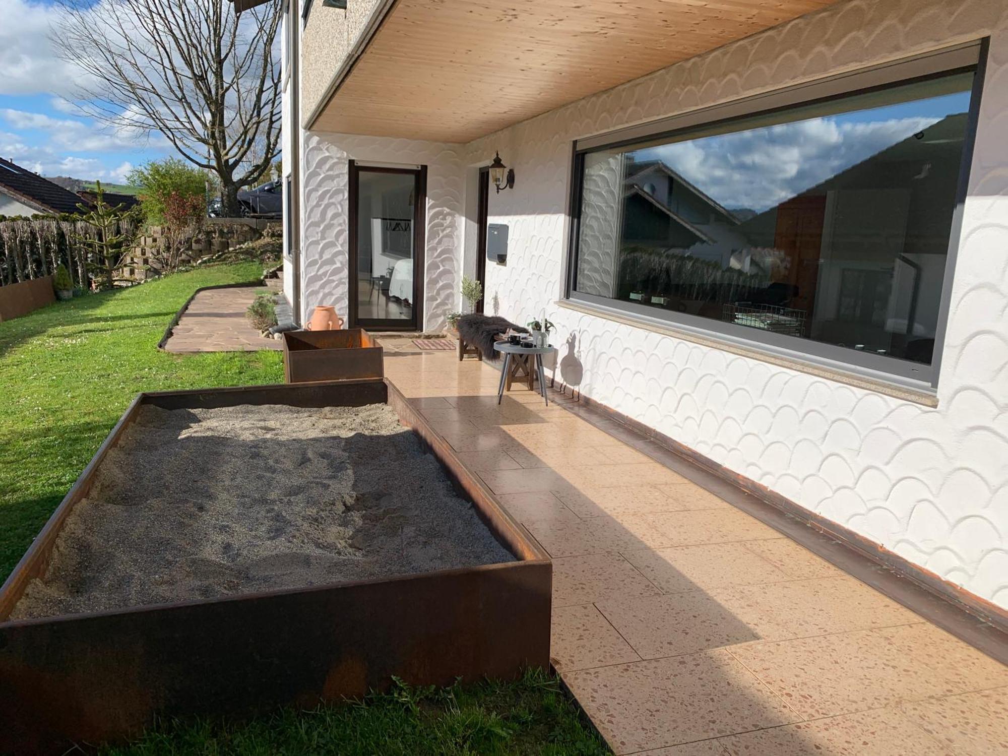 Ruhig, Sonnig Und Etwas Speziell Apartment Hilzingen Luaran gambar