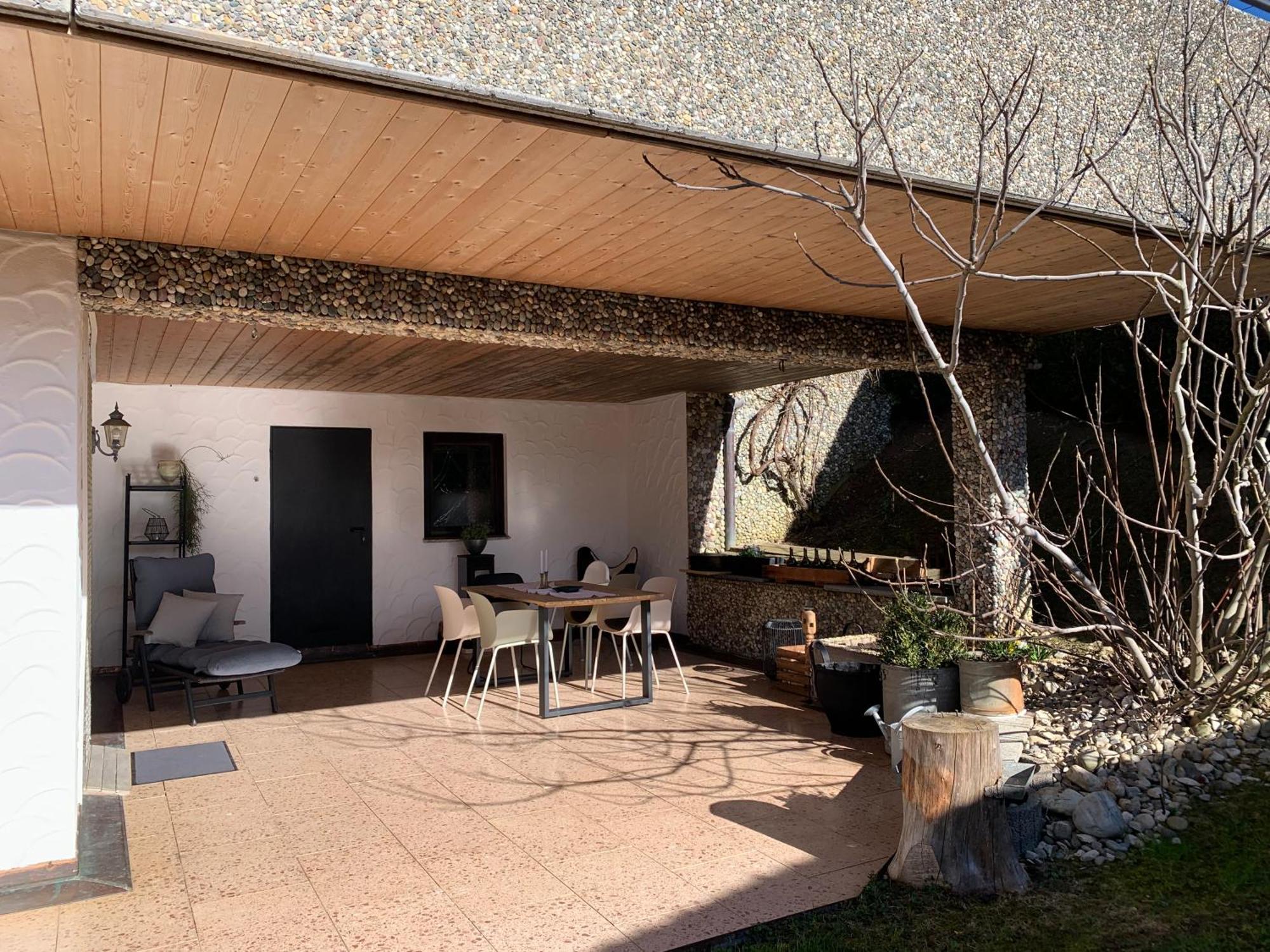Ruhig, Sonnig Und Etwas Speziell Apartment Hilzingen Luaran gambar